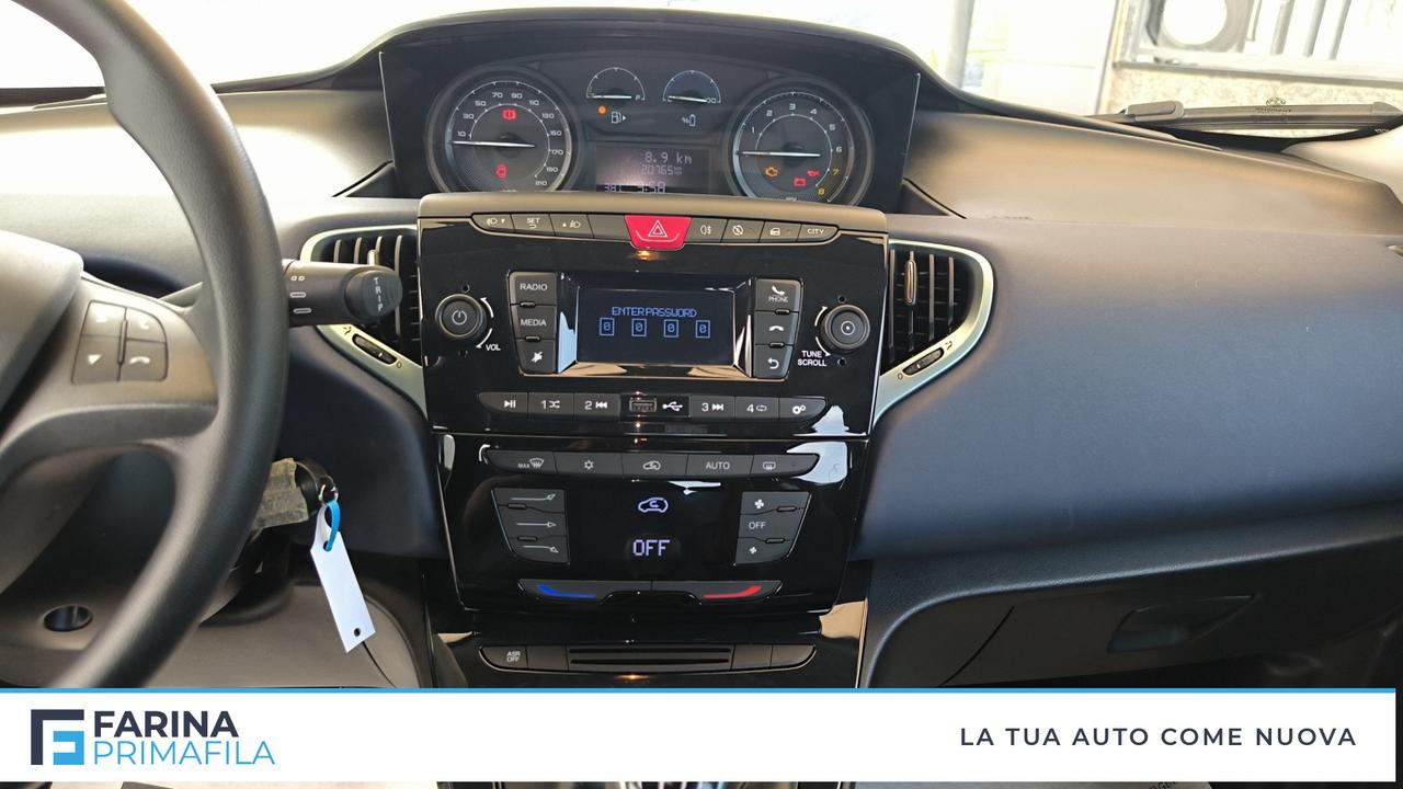 LANCIA Ypsilon III 2021 - Ypsilon 1.0 firefly hybrid Gold s&s 70cv 5p.ti