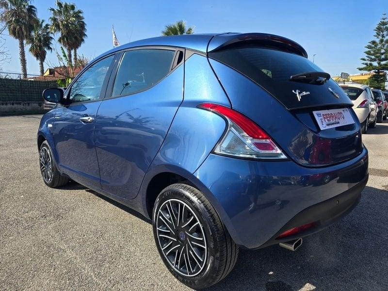 Lancia Ypsilon 1.0Hybrid 70CV GOLD PLUS