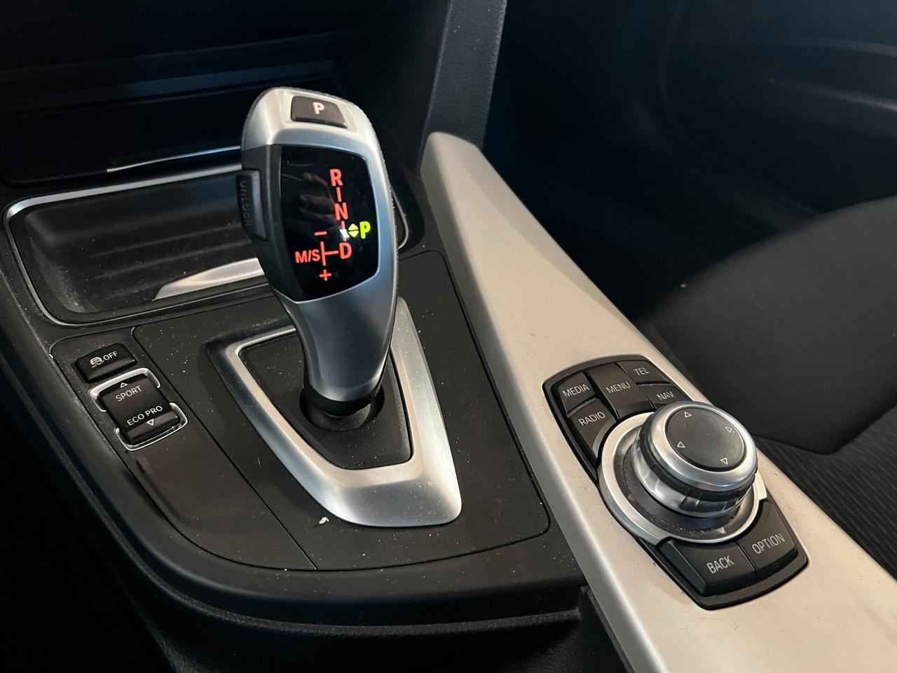 Bmw 316 316d Touring autom. adatta a neopatentati