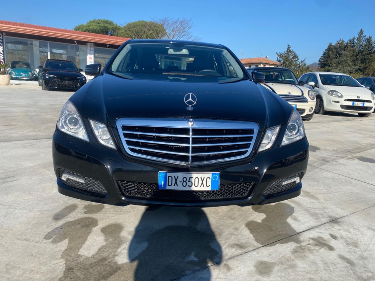 Mercedes-benz E 220 CDI BlueEFFICIENCY Avantgarde