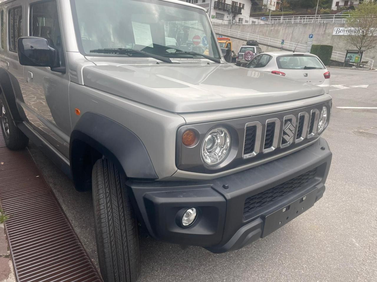 Suzuki Jimny 1.5 AUTOMATICA 5 PORTE