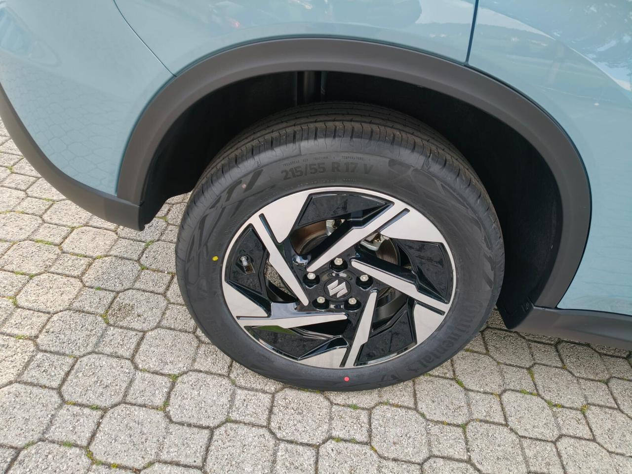 SUZUKI VITARA 1.4 IBRIDA ALLGRIP 4X4 MANUALE BICOLORE