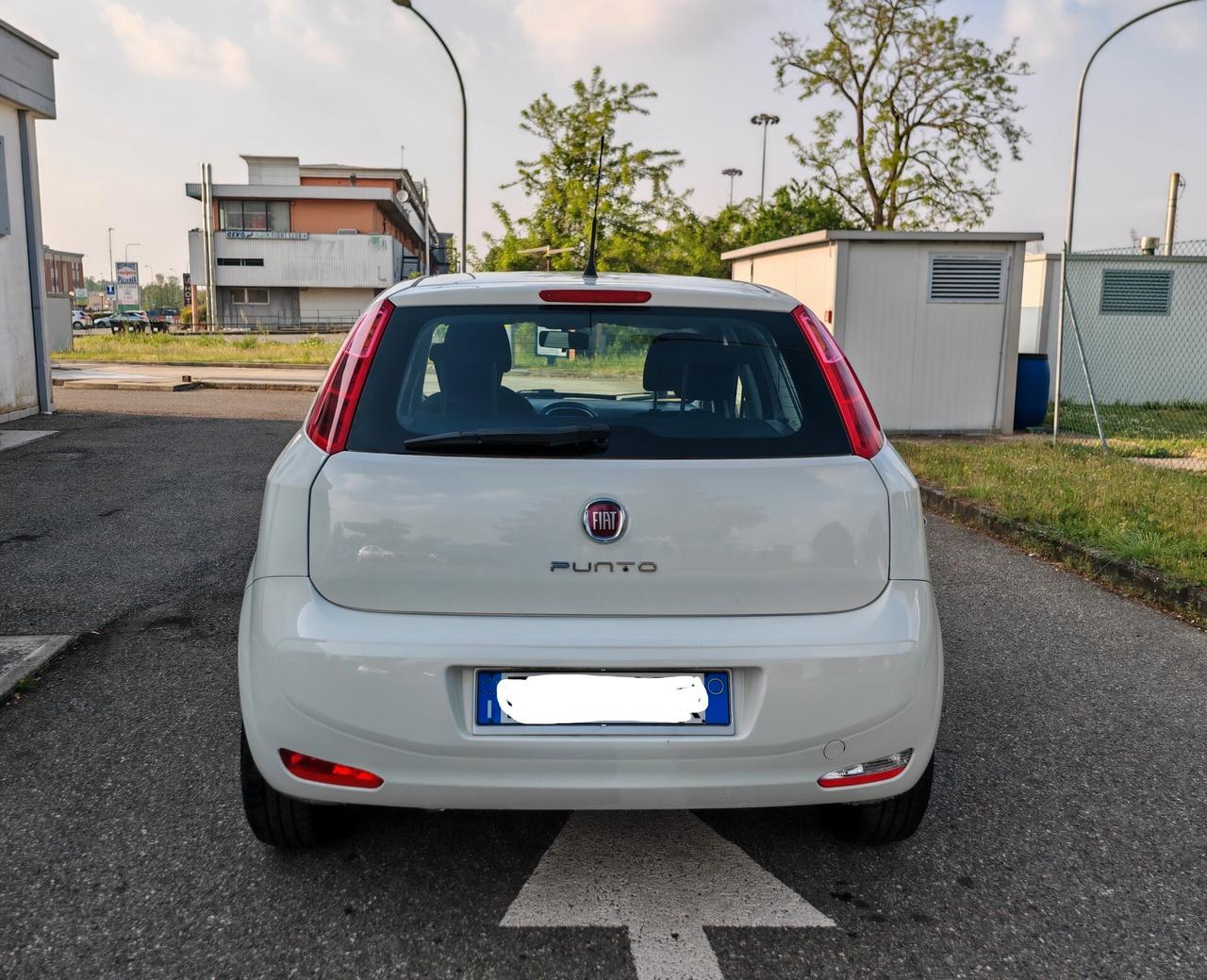 Fiat Punto 1.3 MJT II S&S 95 CV 5 porte Street
