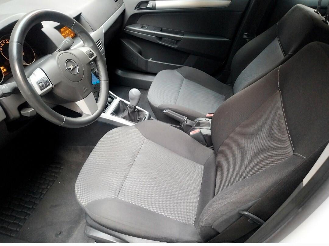 Opel Astra 1.4 90 cv GPL- 5 porte