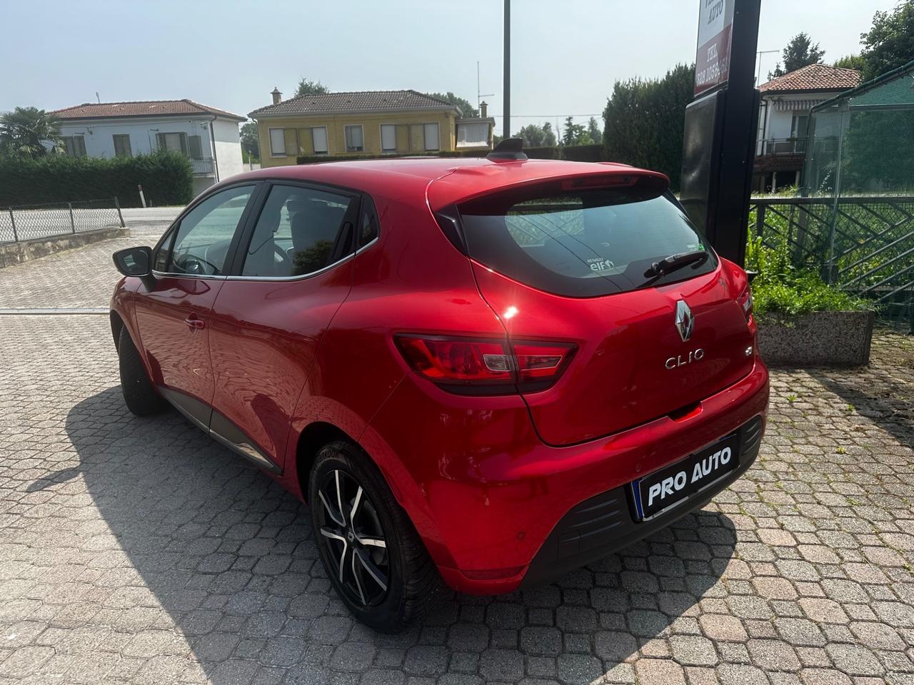 Renault Clio dCi 8V 75CV Start&Stop 5 porte Energy Zen