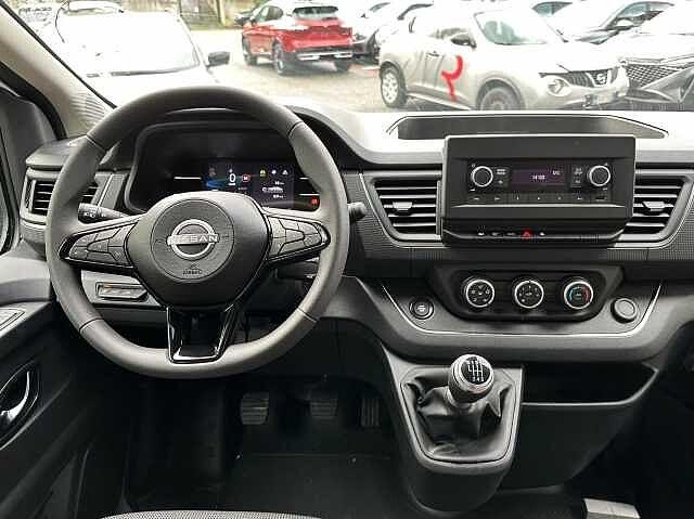 Nissan Primastar 27 2.0 dCi 130CV PC-TN Acenta 9 posti