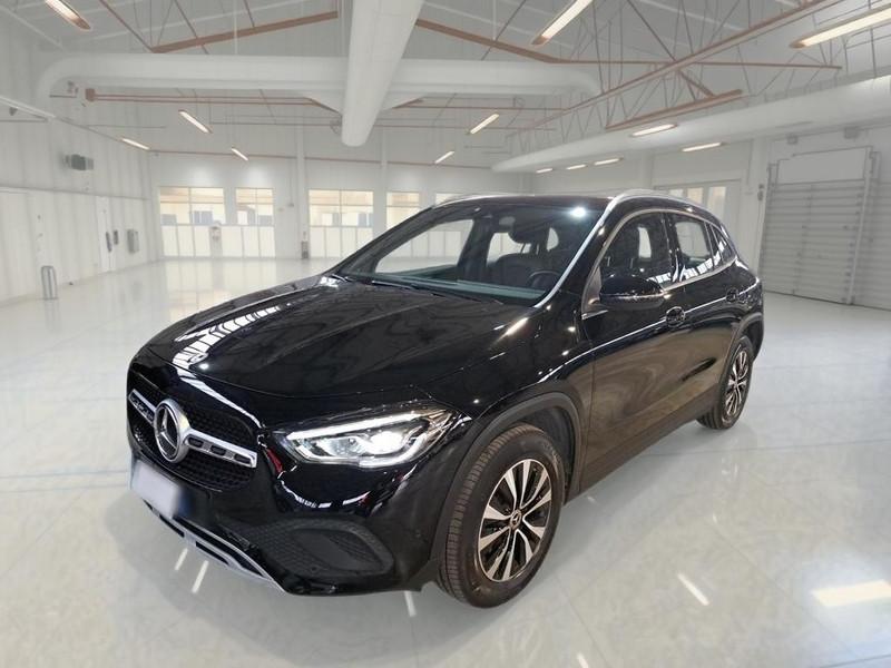MERCEDES-BENZ GLA 250 Automatic EQ-POWER Business Extra