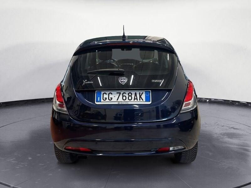 Lancia Ypsilon Ypsilon 1.0 FireFly 5 porte S&S Hybrid Oro