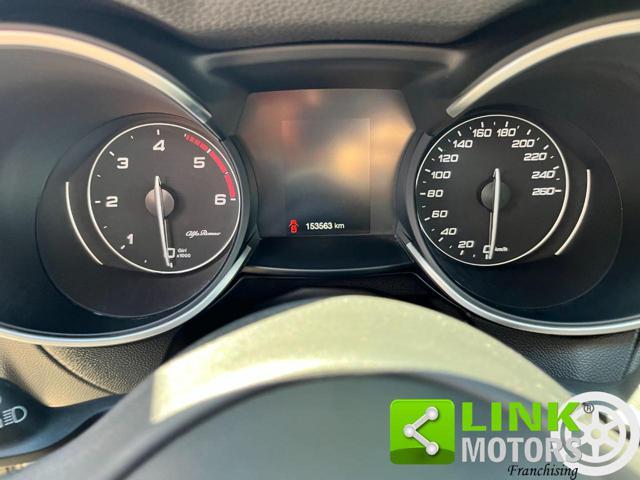 ALFA ROMEO Stelvio 2.2 Turbodiesel 150 CV AT8 RWD Super