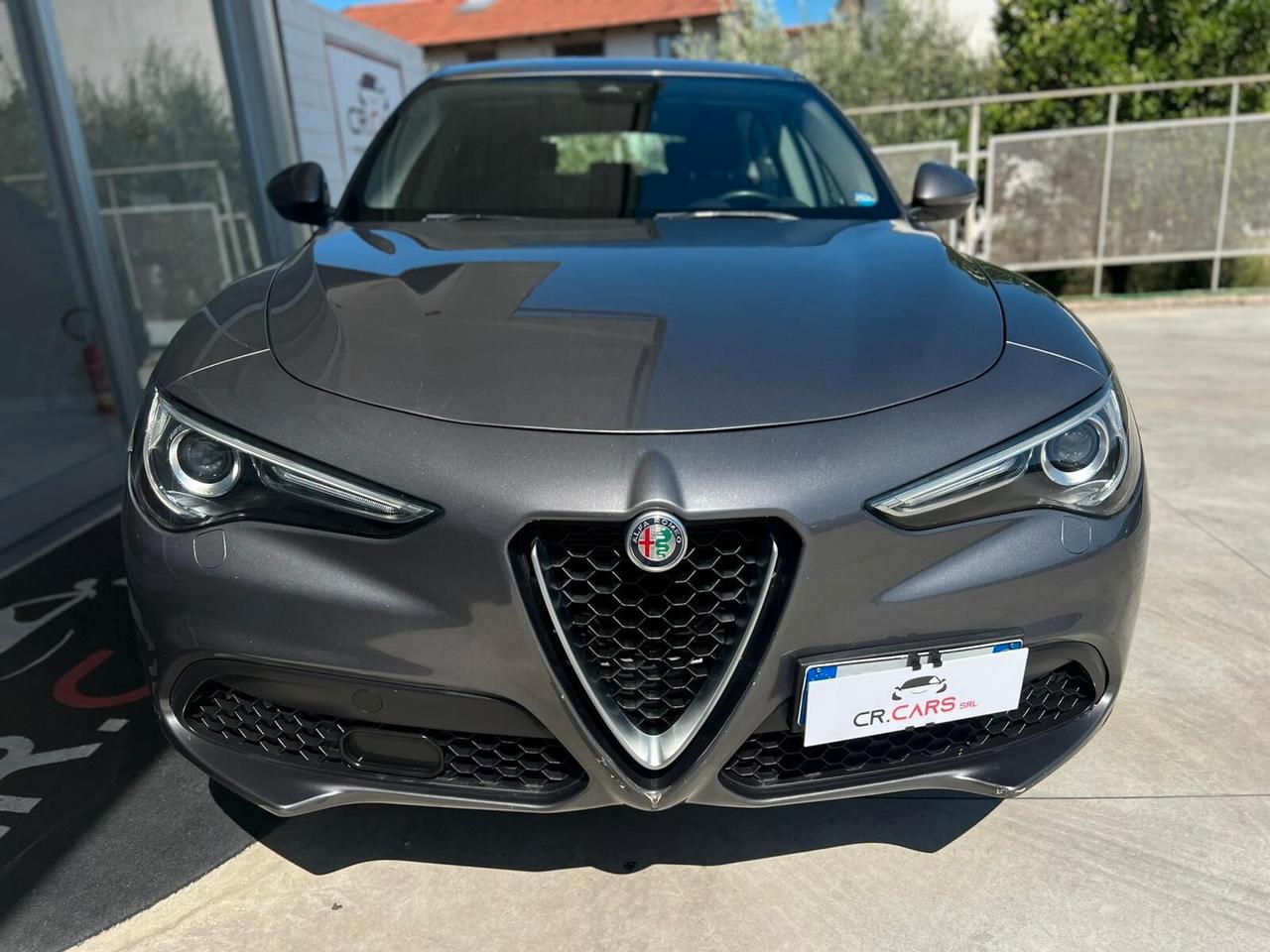 Alfa Romeo Stelvio 2.2 Turbodiesel 160 CV AT8 RWD Business