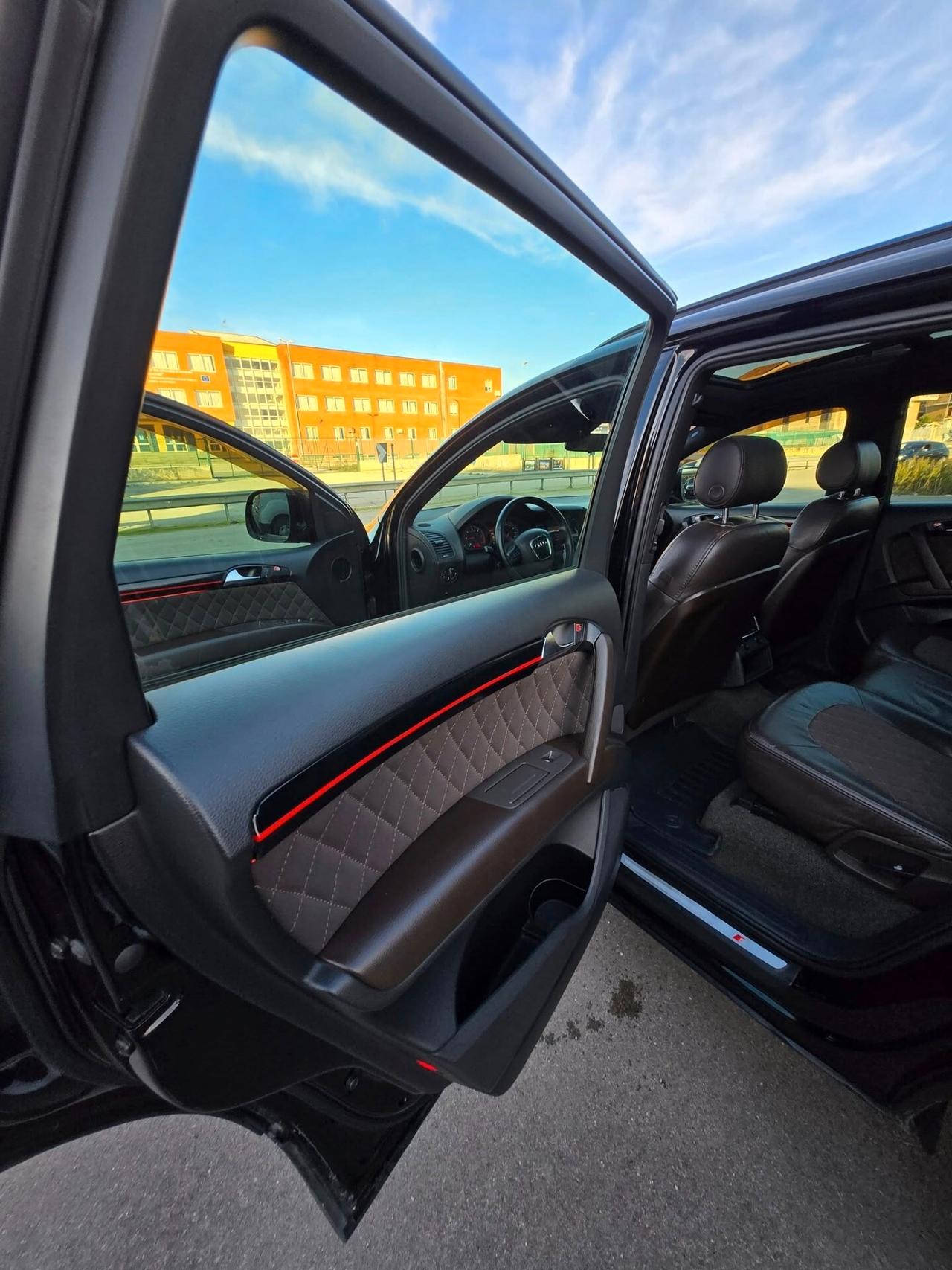 Audi Q7 3.0 V6 TDI 233CV quattro tiptronic