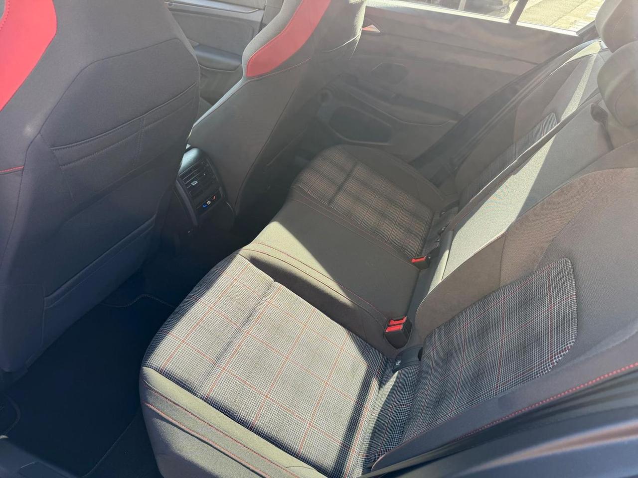 Volkswagen Golf 2.0 TSI GTI GTi #9211