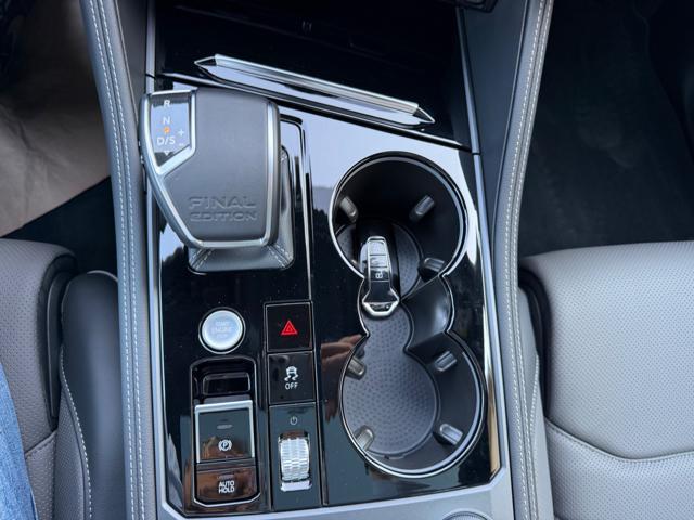 VOLKSWAGEN Touareg 3.0 V6 TDI 286 CV SCR R-Line Final Edition
