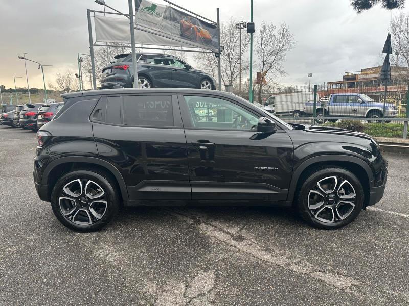 Jeep Avenger full-electric Summit fwd 156cv auto