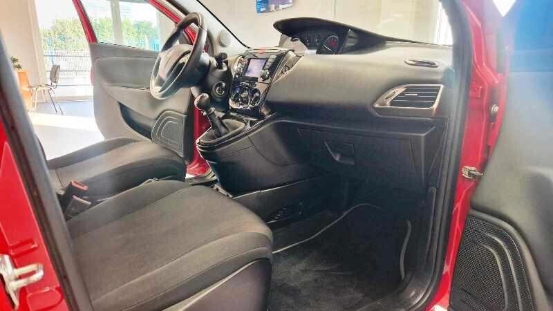 Lancia Ypsilon 1.2 69 CV Ecochic GPL Gold MY19