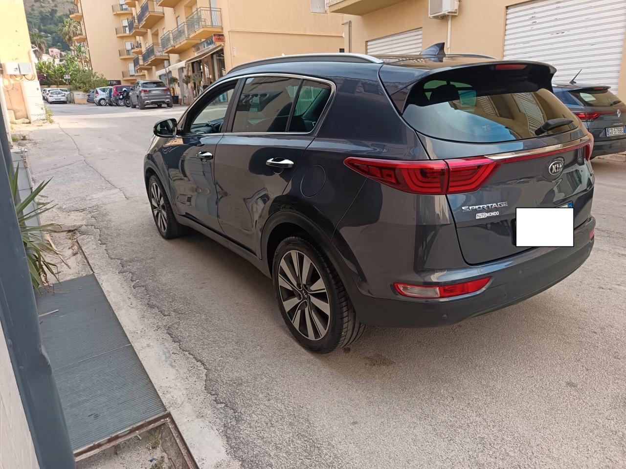 Kia Sportage 1.7 CRDI 115 CV Autocarro N1 5p Full Optional