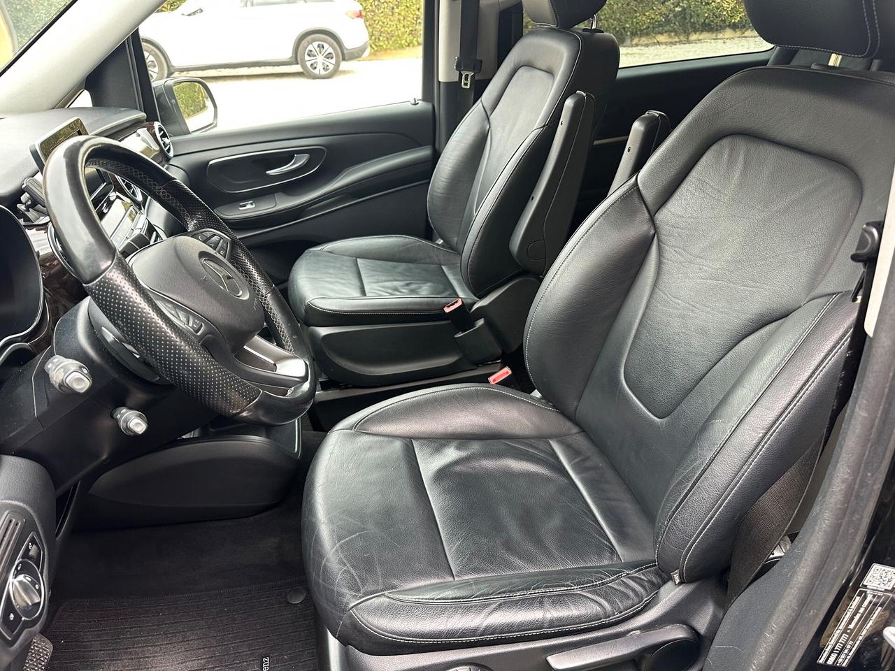 Mercedes-benz V 220 d Automatic Long Poss Permuta