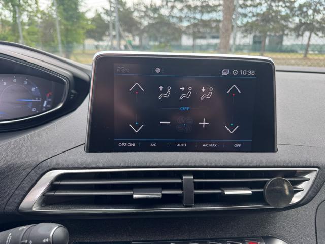 PEUGEOT 3008 PureTech Turbo 130CV Allure EAT8 NAVI+RETR.
