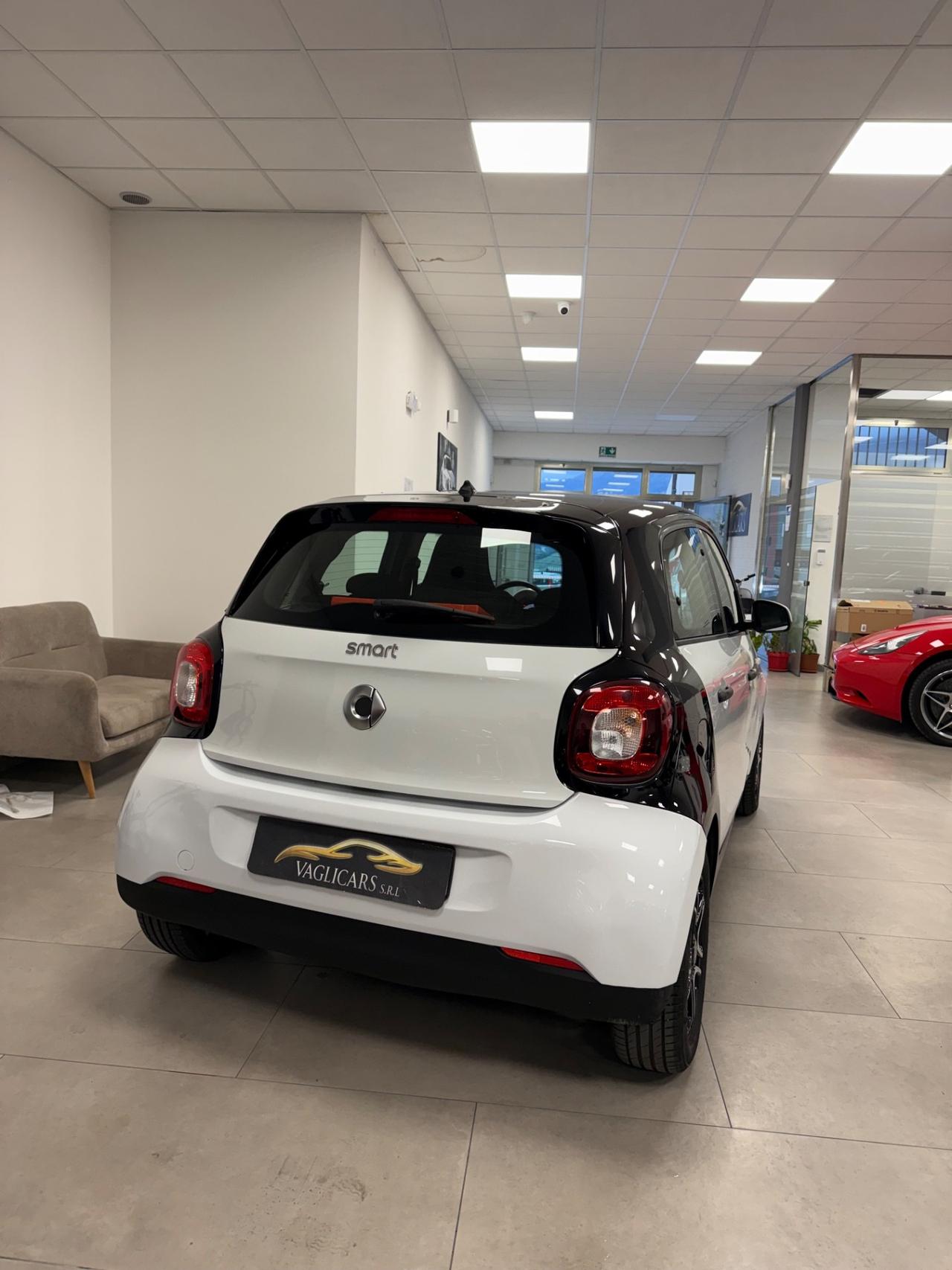 Smart ForFour 70 1.0 Passion