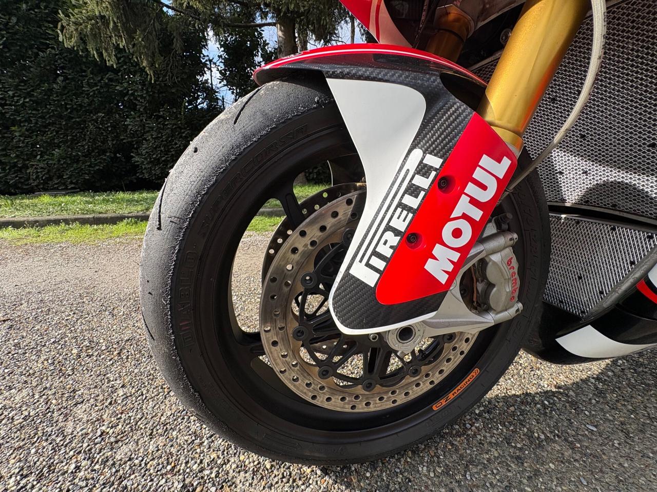 Bimota BB3 con motore/elettronica BMW HP4
