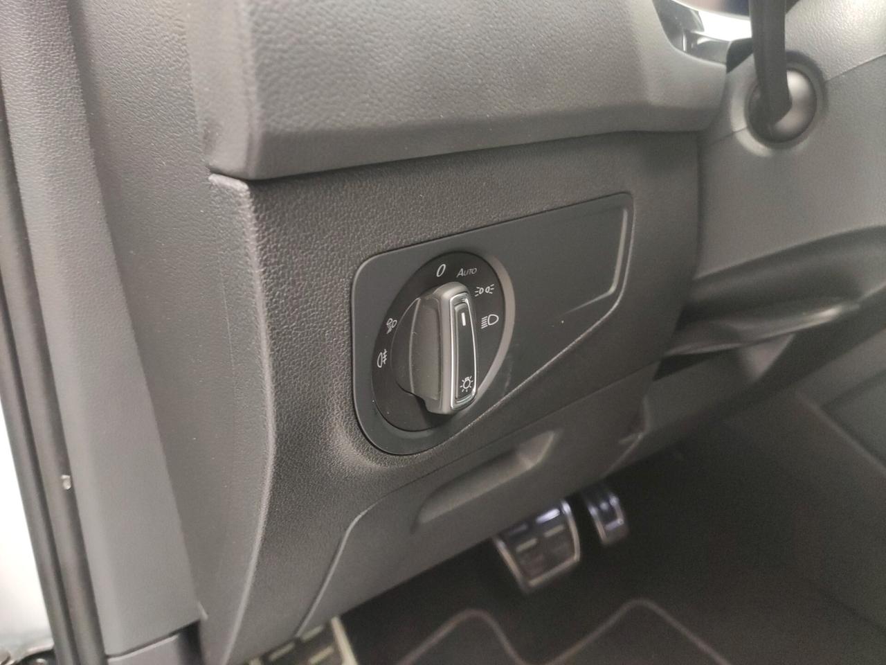 Volkswagen Tiguan 2.0 TDI 150 CV SCR DSG R-Line