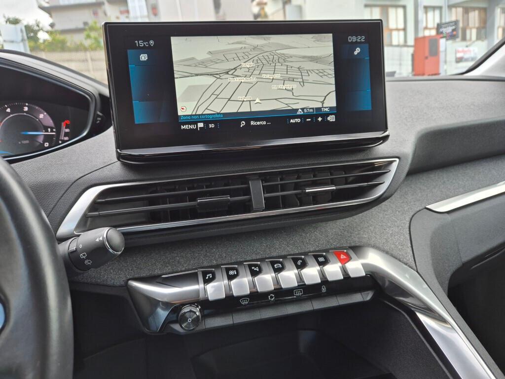 Peugeot 3008 BlueHDi 130CV EAT8 ALLURE