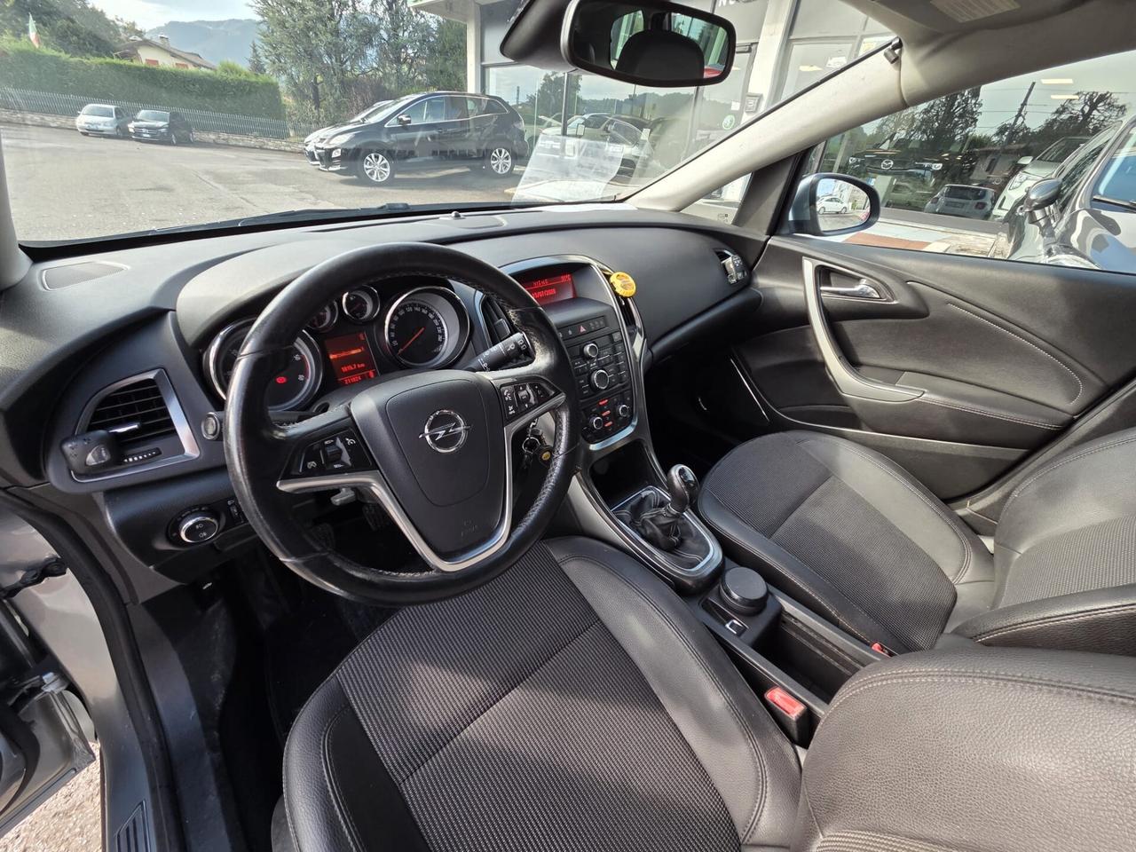 Opel Astra 1.7 CDTI 110CV Sports Tourer Cosmo