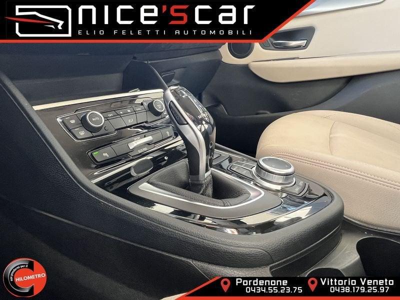 BMW Serie 2 Active Tourer 218d xDrive Active Tourer Advantage aut.