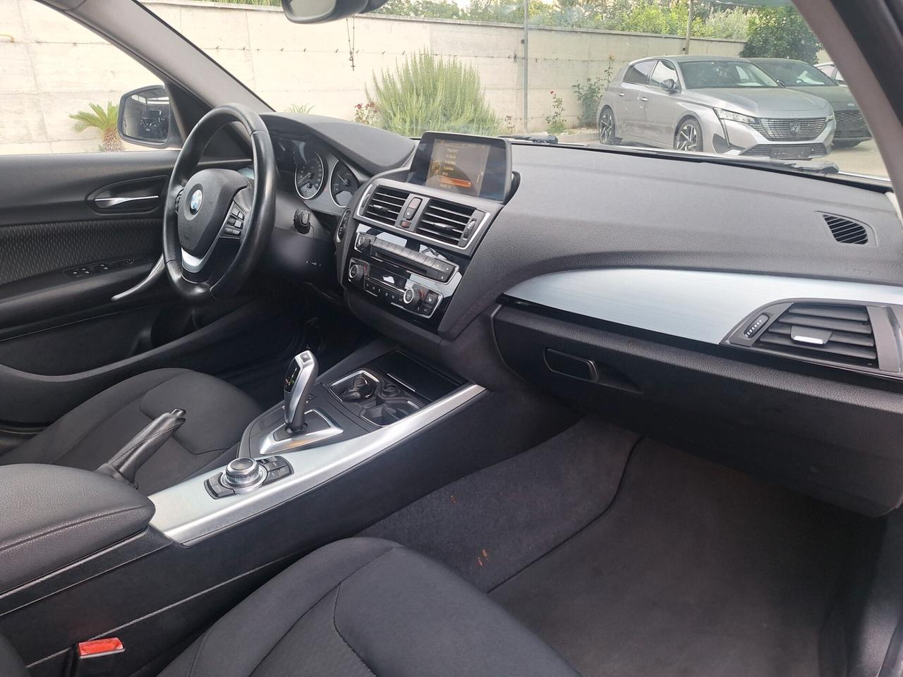Bmw 116d 115cv Advantage 5p AUTOMAT. NAV - 2015