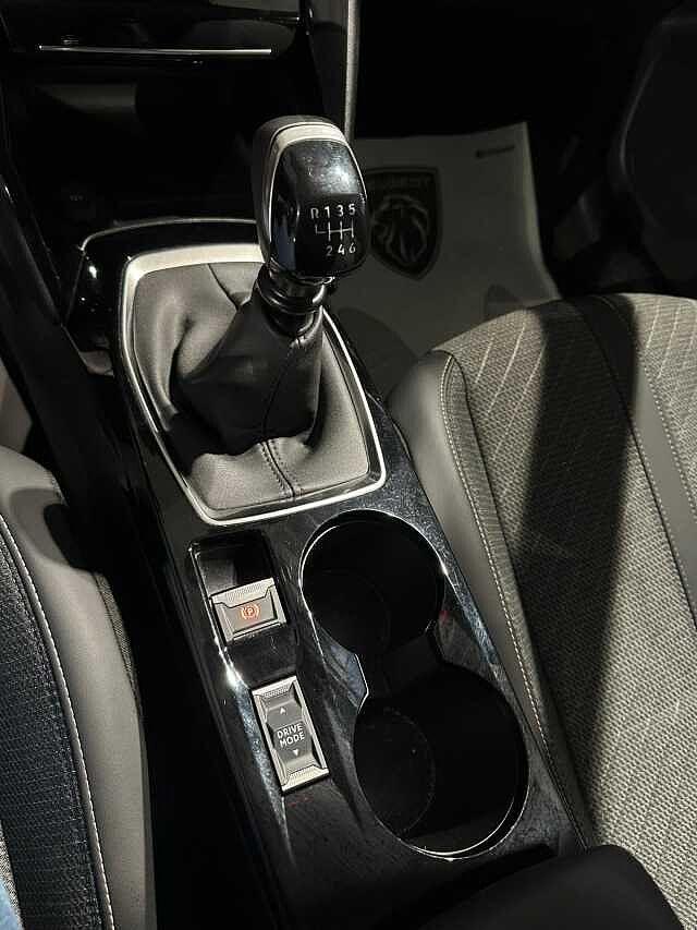 Peugeot 208 PureTech 100 Stop&Start 5 porte Allure