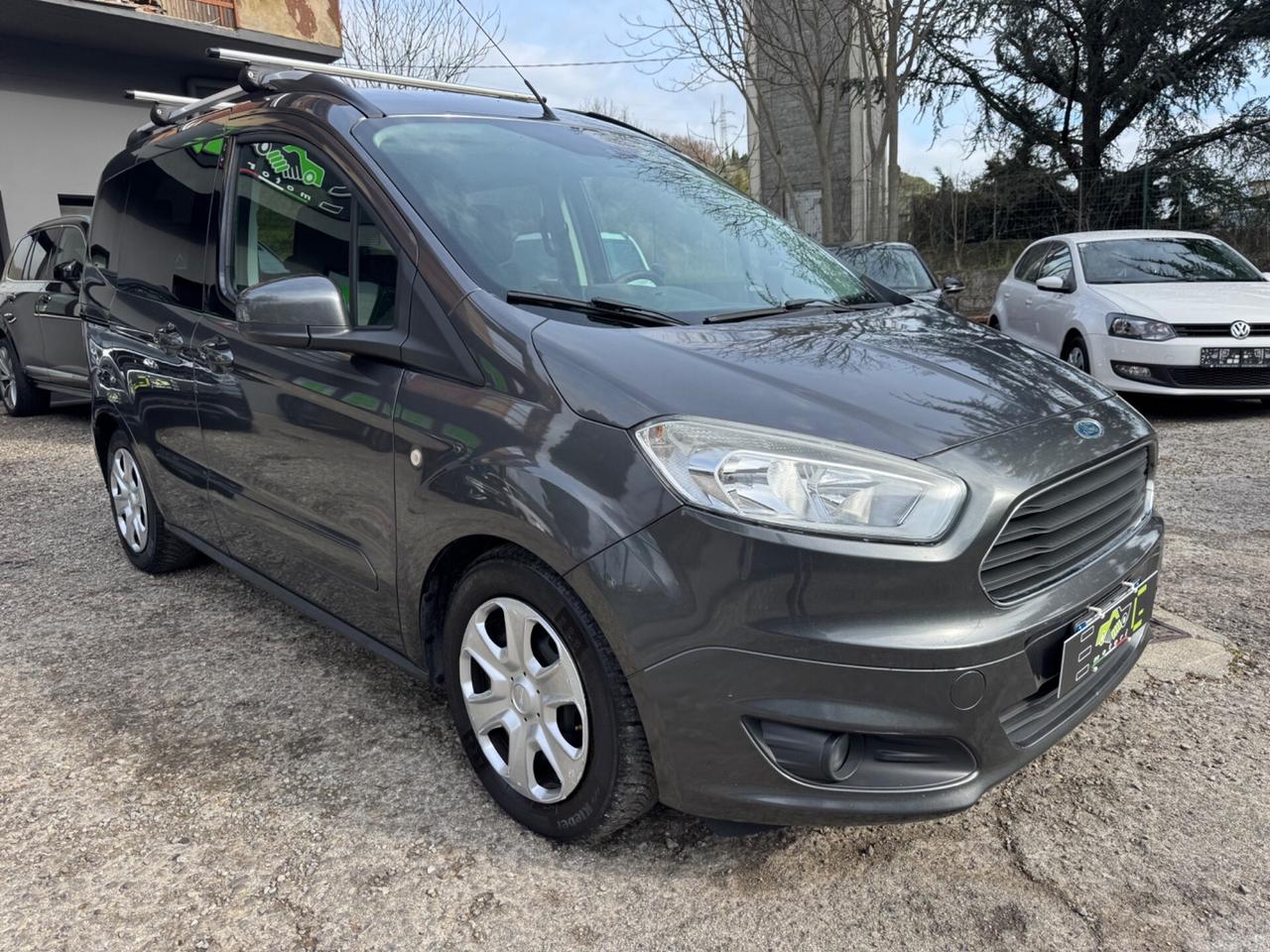 Ford Tourneo Courier Tourneo Courier 1.5 TDCI 75 CV Titanium