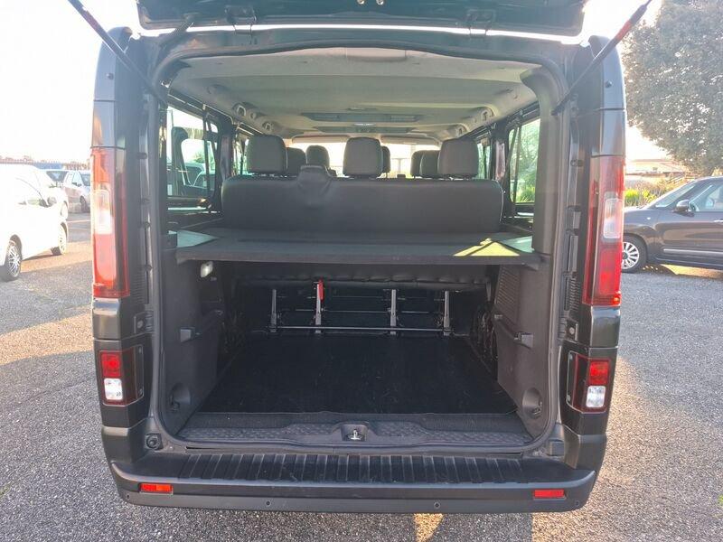 Renault Trafic Trafic 9 POSTI 2.0 dCi 145CV EDC PL-TN Intens