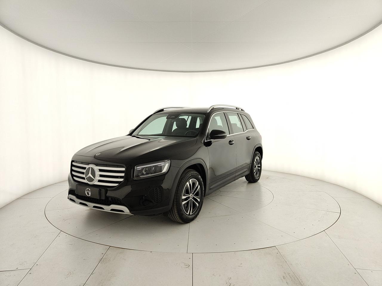 Mercedes-Benz GLB 180 d Advanced auto