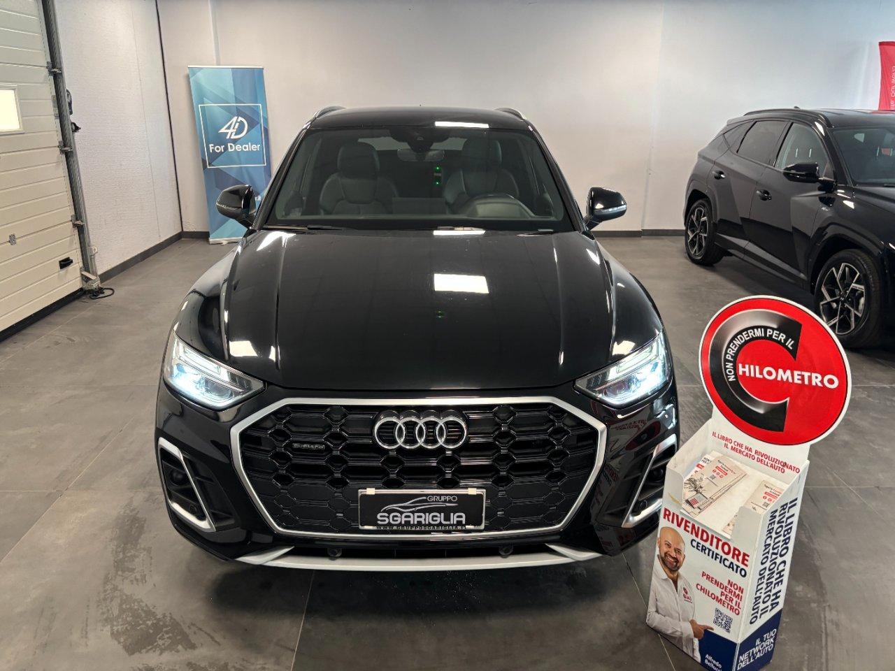 Audi Q5 4X4 S Line Plus Quattro 40 2.0 tdi mhev s-tronic