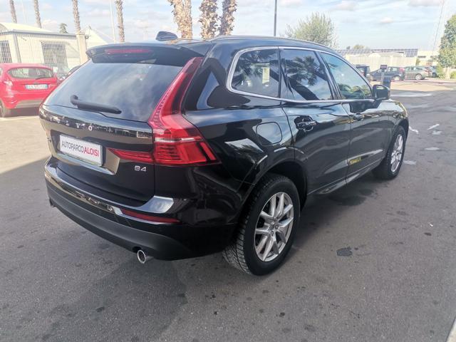 VOLVO XC60 B4 (d) AWD Geartronic Momentum Pro