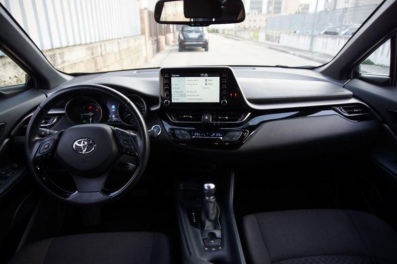 Toyota C-HR 1.8 Hybrid E-CVT Business