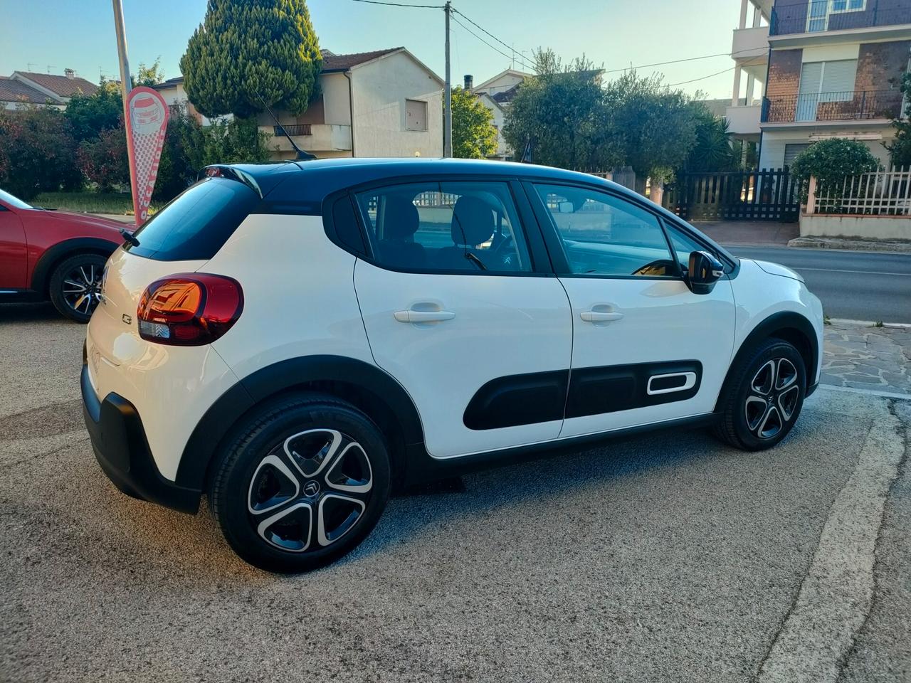 Citroen C3 PureTech 83 S&S Shine