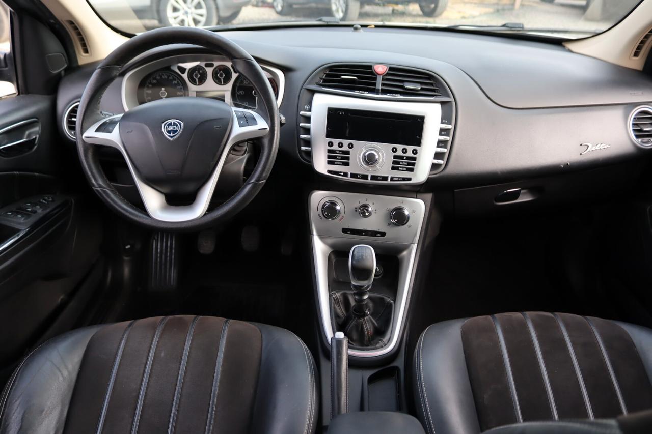 Lancia Delta 1.6 MJT DPF Platino