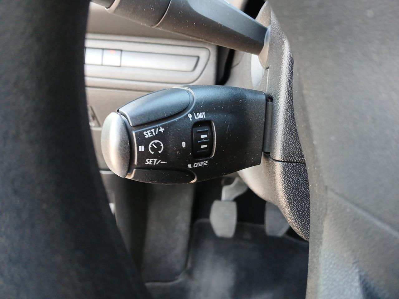 Peugeot 208 VAN 2 POSTI 1.5 BHDI 102CV 2020