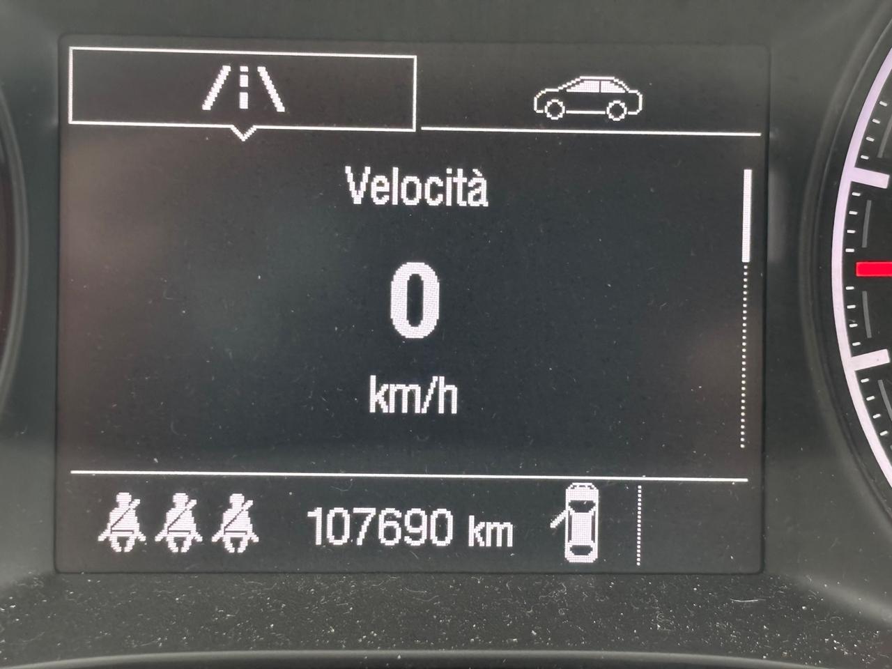 Opel Corsa 1.4 90CV 5 porte GPL