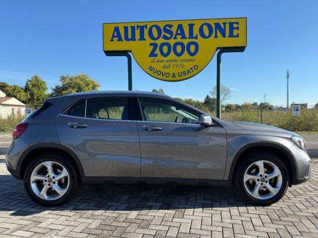 MERCEDES-BENZ GLA 180 Premium Auto. PREZZO REALE / NEOPATENTATI
