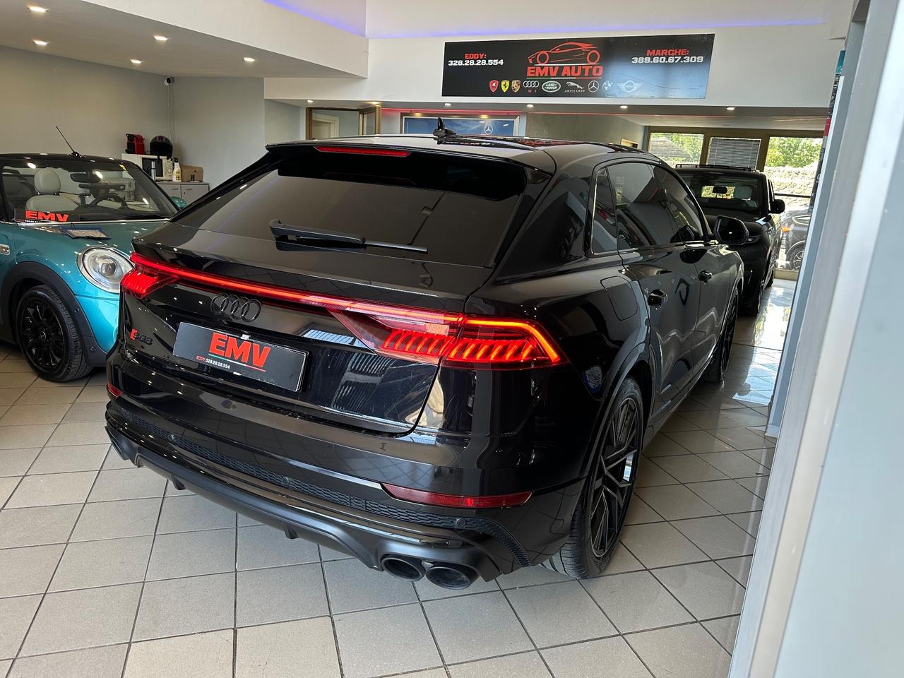 Audi SQ8 Audi SQ8 Elettrica diesel