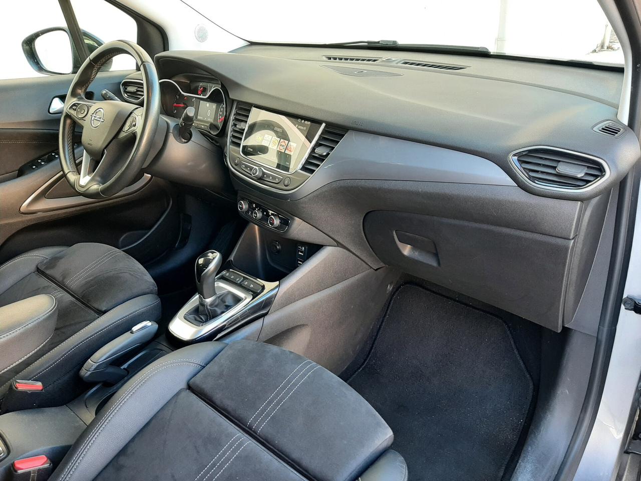 Opel Crossland 1.5 ECOTEC D 120 CV AT6 Ultimate