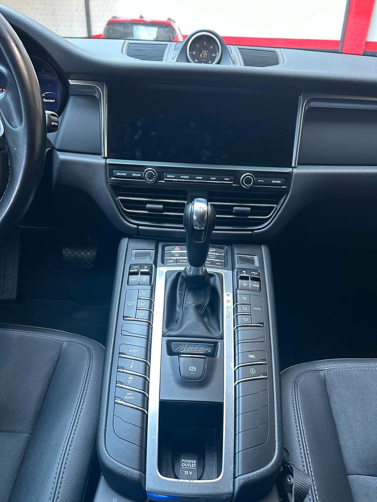 Porsche Macan 2.0