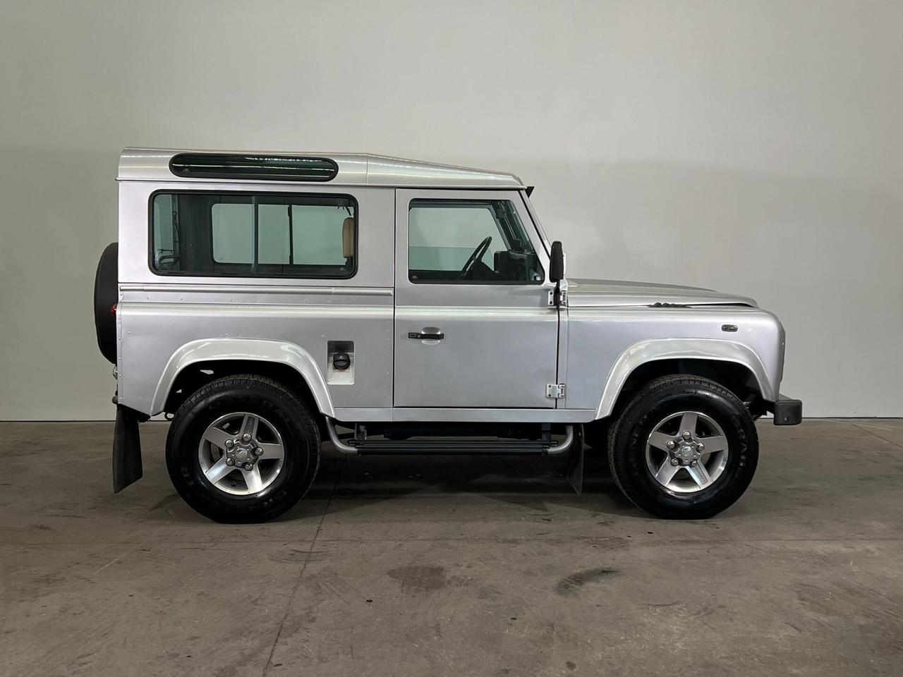 Land Rover Defender 90 diesel Hard-top