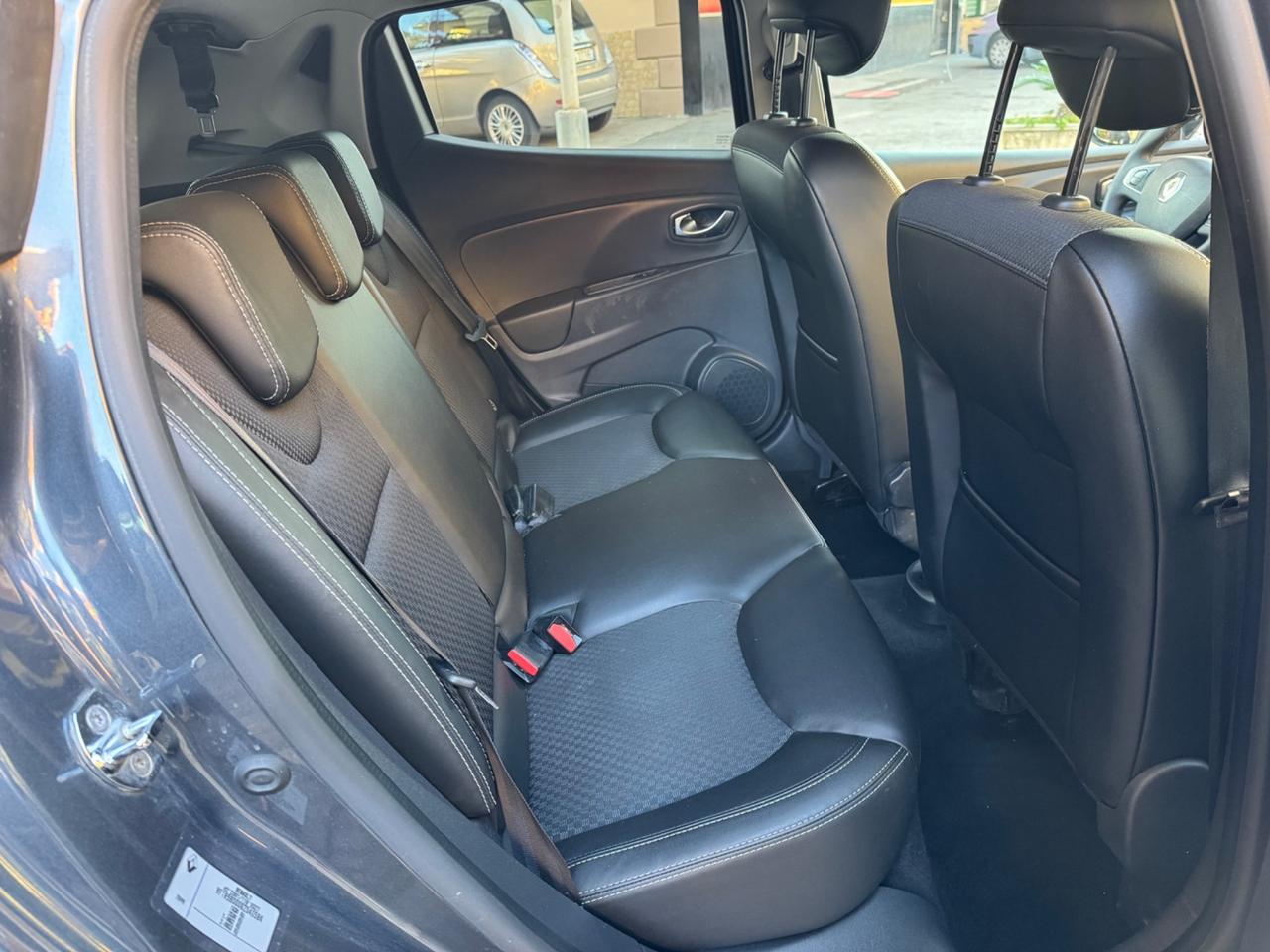 Renault Clio TCe 12V90 CV 5 porte Moschino