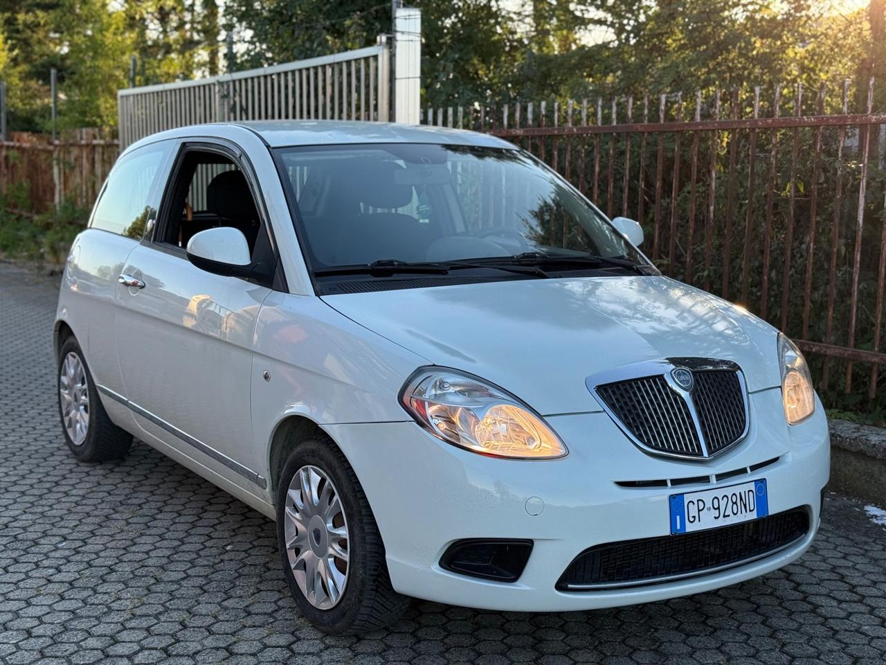 Lancia Ypsilon 1.4 E-Collection Ecochic GPL