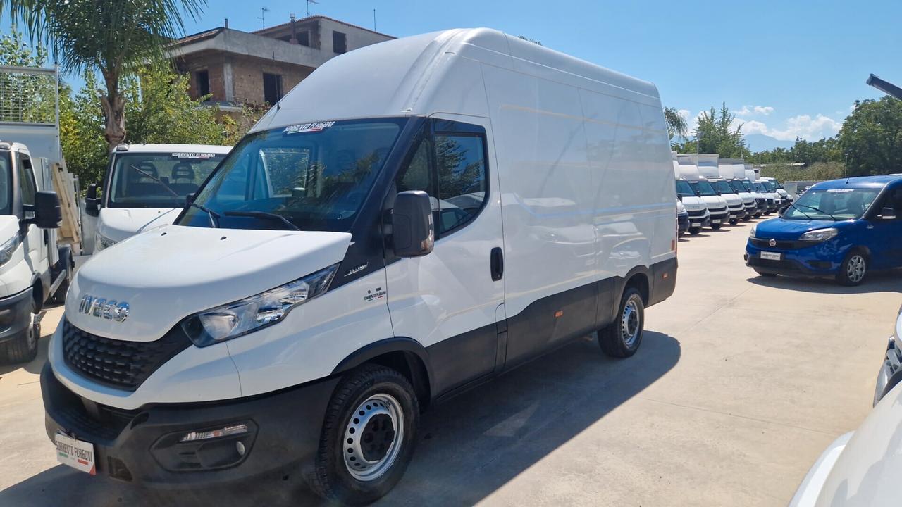 IVECO DAILY 35S14 PASSO 3520 H3 CON PEDANA CARICATRICE -2020