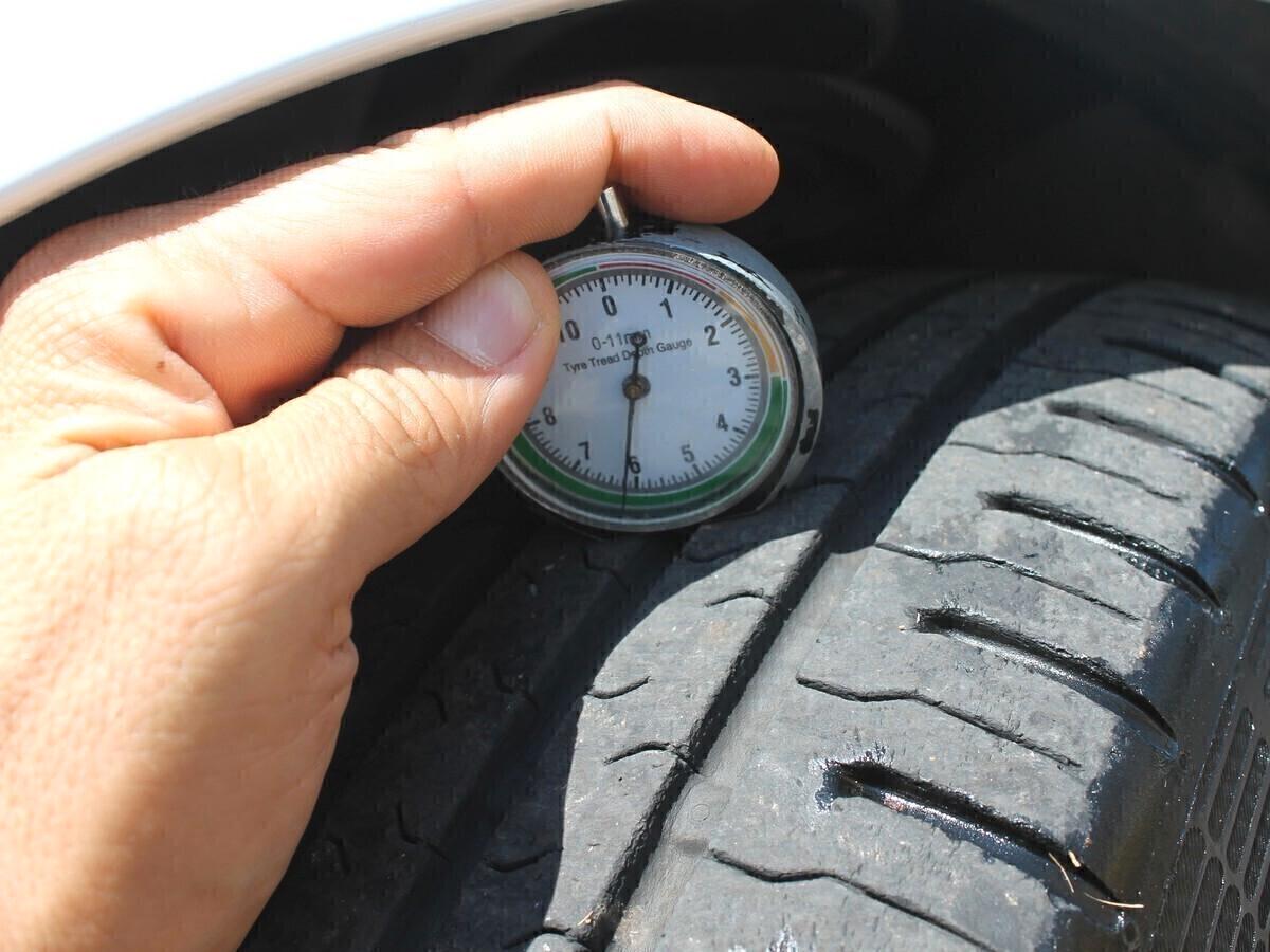 Renault Clio 1.2 Life 75cv E6 Navi PDC Retrocamera FINAZIABILE