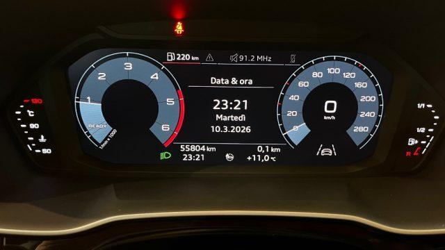 AUDI Q3 35 TDI quattro Business